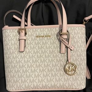 Michael Kors Purse *BRAND NEW WITH TAGS*